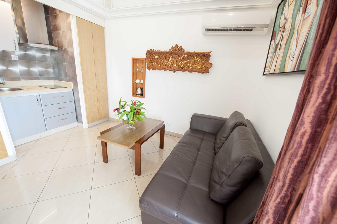 Nomad Suites Residence Libreville Exteriör bild